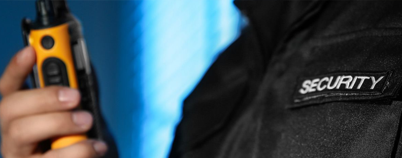 02 img sicherheitsmitarbeiter